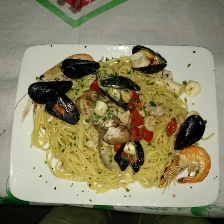 ホテル Panorama Bashtove